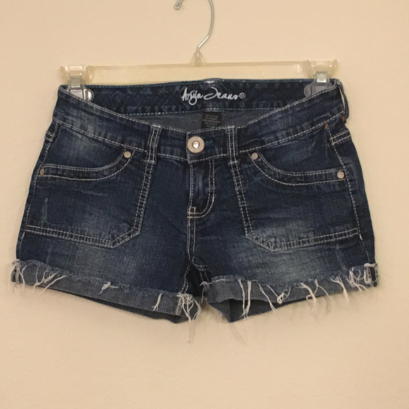 Ariya Pants - Ariya Cut Off Shorts